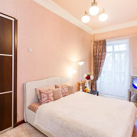 Apartament Molnar Sverdlova 22 Mińsk